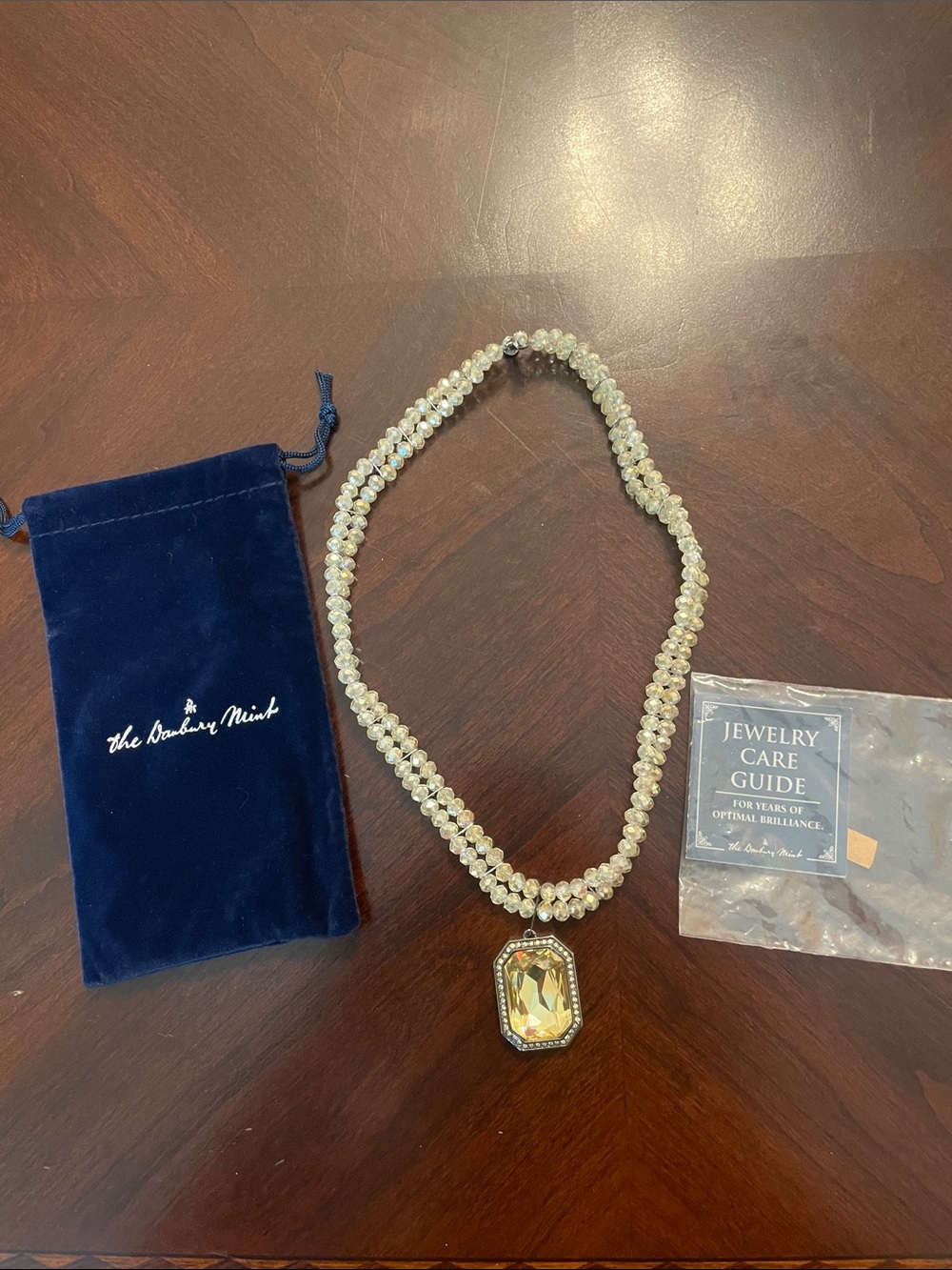NWT Danbury Mint Yellow Stone Beaded Necklace